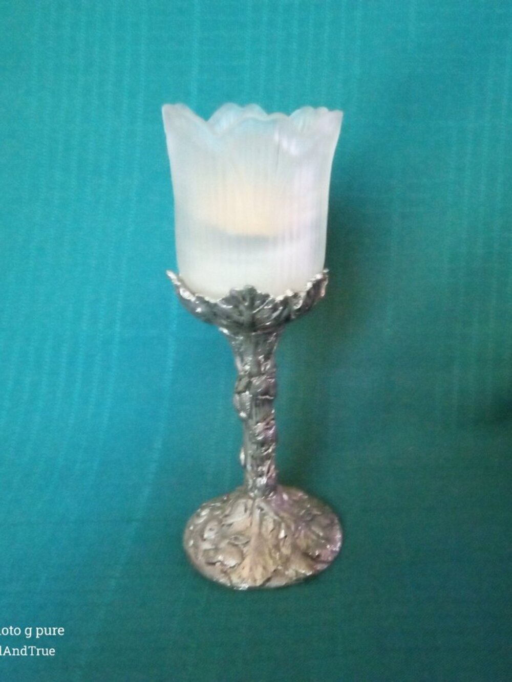 Arthur Court Candle Holder – Frosted Glass Flower Shade & Sculpted Pewter Base